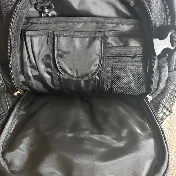 High Sierra 17" Laptop Backpack – TSA-Friendly, Black, Like New - Picture 13 of 14